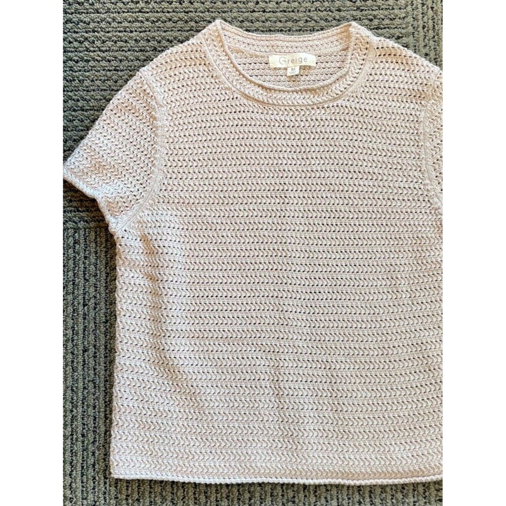 Greige Light Beige Short-Sleeve Crewneck Sweater – Size Medium